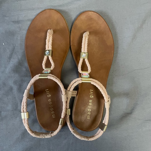 Madden Girl slip on sandals - Picture 2 of 2